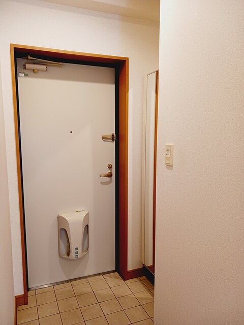 セレッソ・フィールドⅢ 玄関