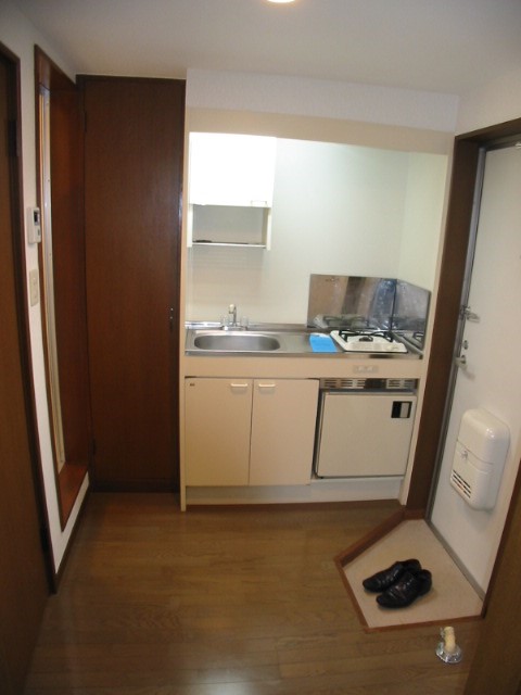 アルス明大前  玄関