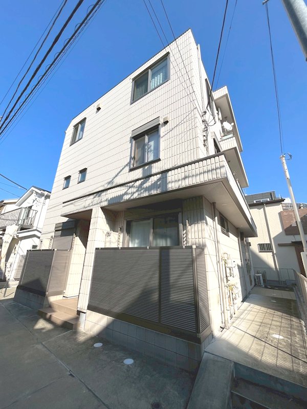 キャトルセゾン 202号室 外観