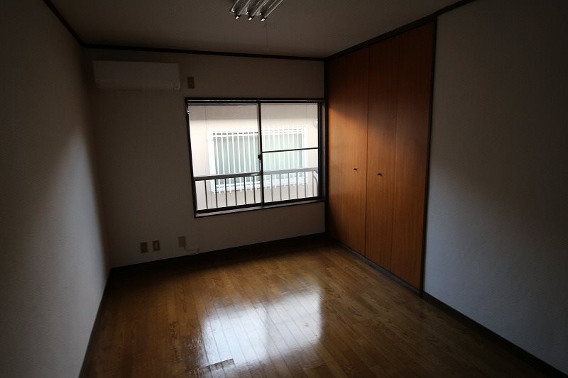 キャトルセゾン ベッドルーム