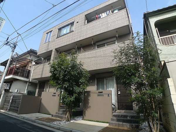 メープルメゾン 102号室 外観