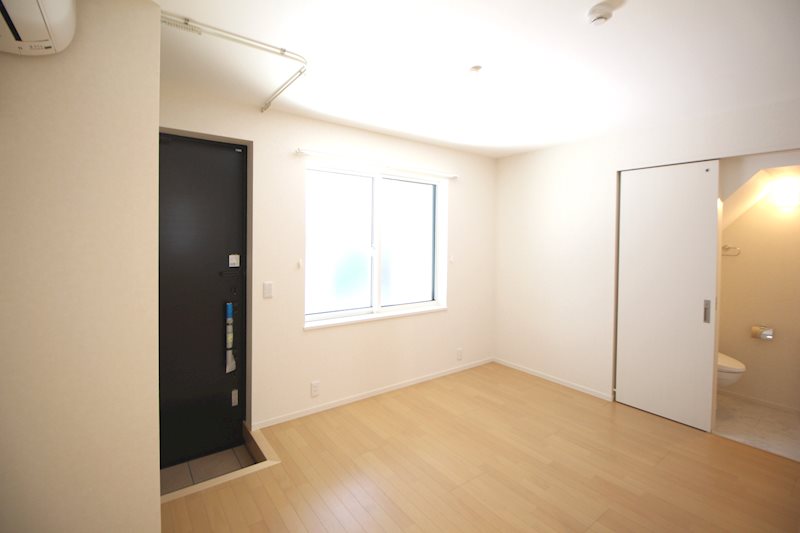 Honey Bee88 リビング