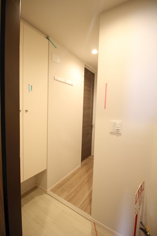 サン・ハピネス 玄関