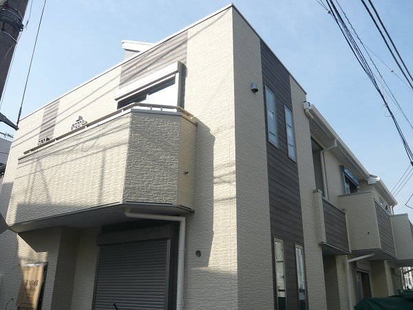 アルカディア下北沢 201号室 外観