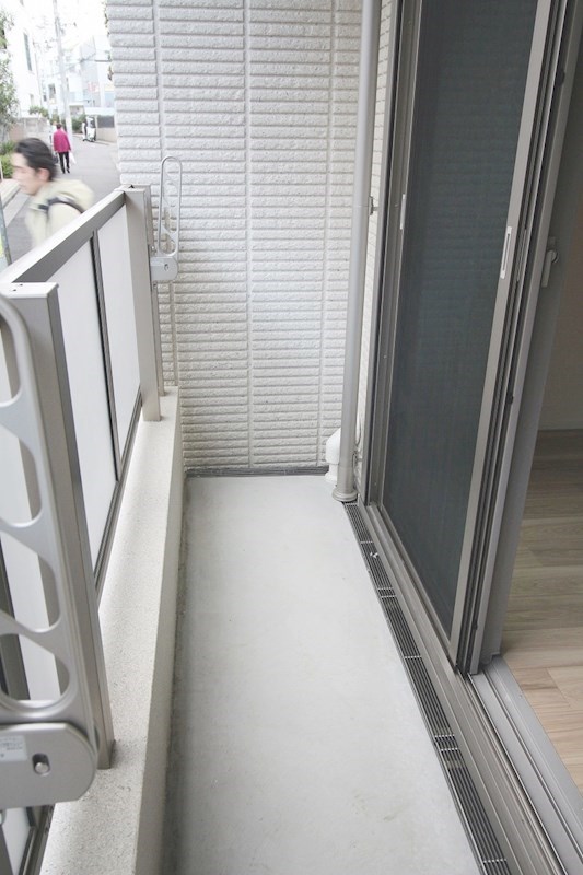 SUZUKAN RESIDENCE　下北沢（スズカンレジデンス） ベランダ