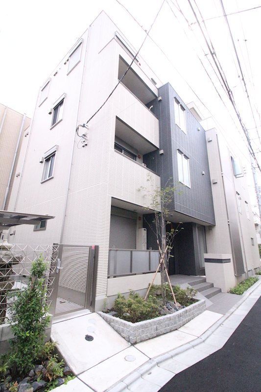 SUZUKAN RESIDENCE　下北沢（スズカンレジデンス） 102号室 外観