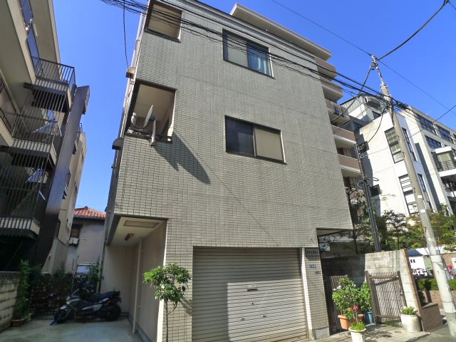 西新宿岡ビル 外観写真
