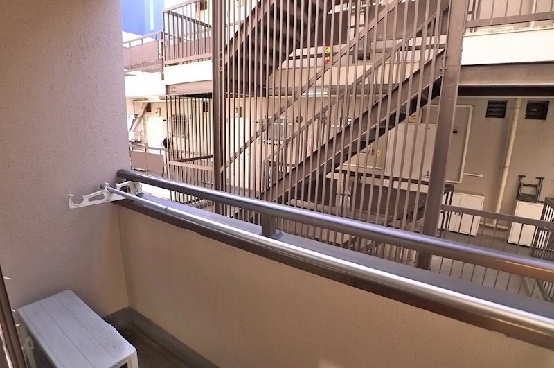 西新宿岡ビル ベランダ