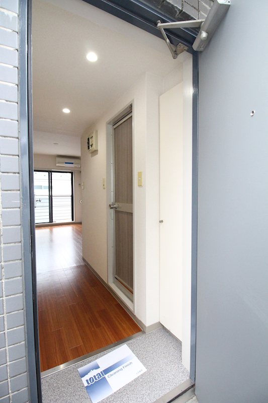 セルベコート高円寺 玄関