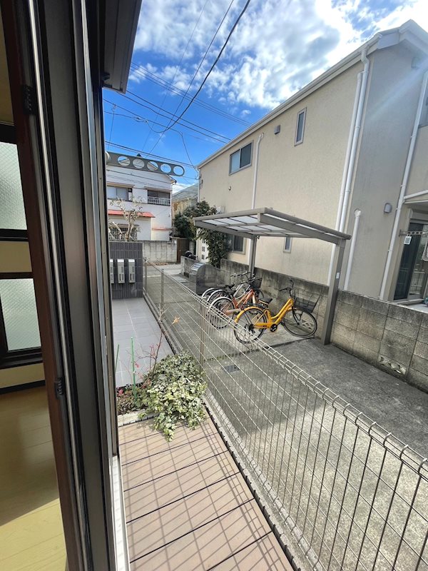 プレジール中野 ベランダ
