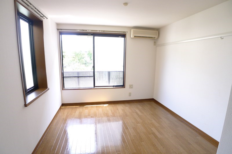 プラティーク三鷹 ベッドルーム