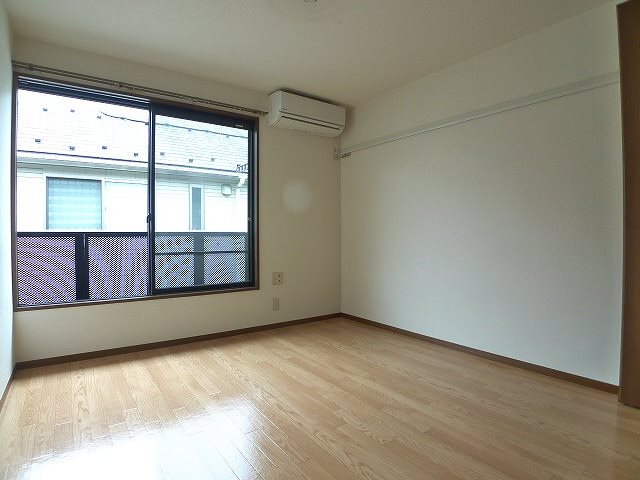 プラティーク三鷹 ベッドルーム