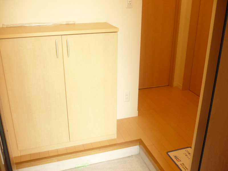 ガーデンハイツ 玄関