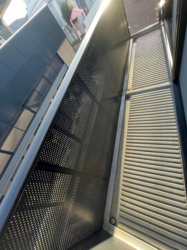 ファミーリア三鷹 ベランダ