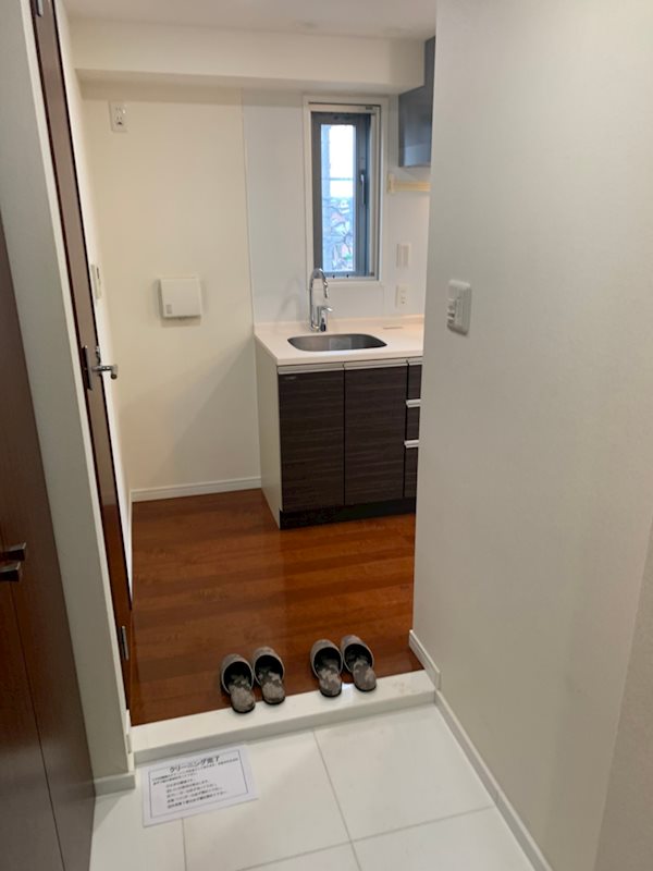 コアステージ 玄関