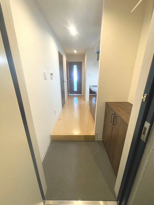 ロッシュ江北 玄関