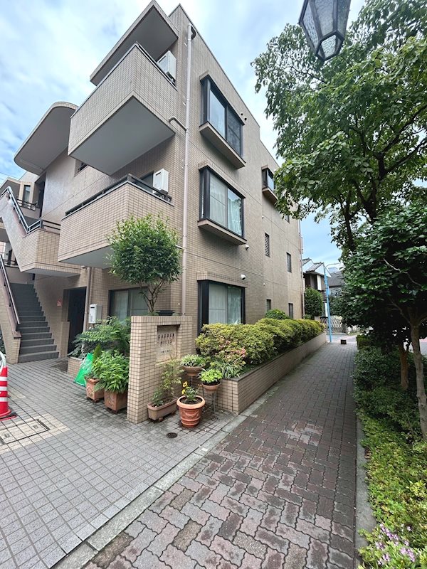 ガーデンヒルズ 102号室 外観