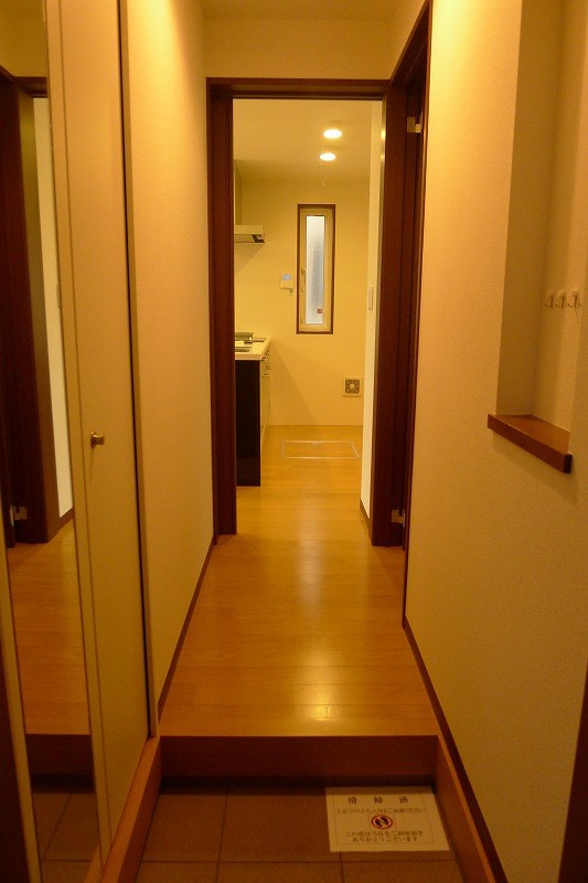 ラ・ブルーノ 玄関