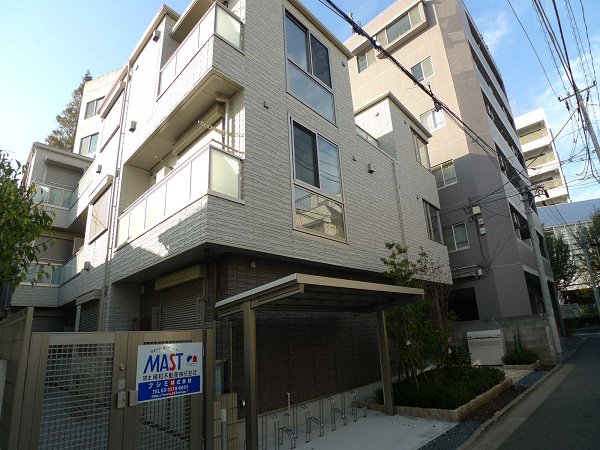 スリーエイトナイン 101号室 外観