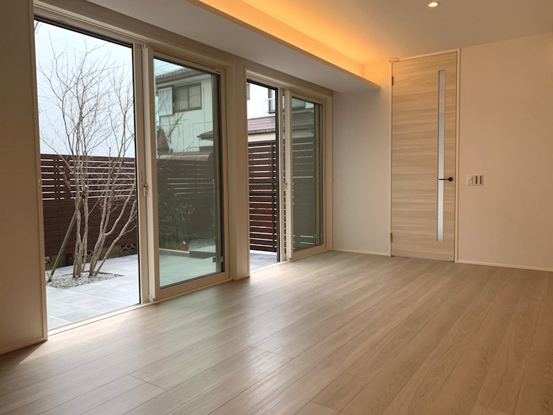 APPLE　COURT その他6