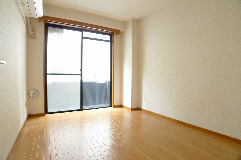 グロージェン代沢  リビング