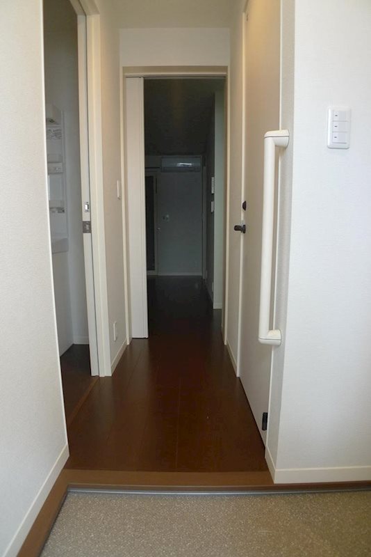 グレイス方南 玄関