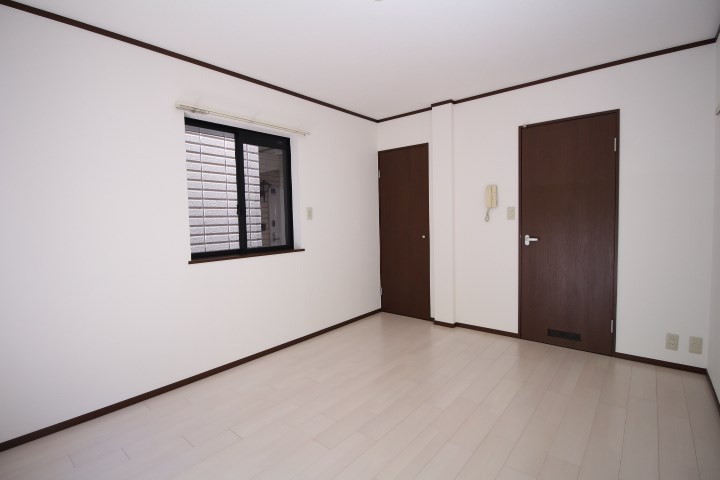 メゾン駒場東大前 ベッドルーム