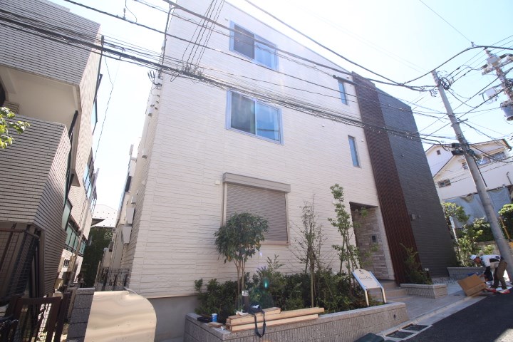 グレイスアウル下北沢 301号室 外観