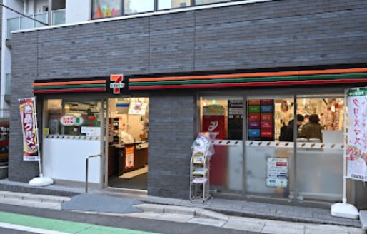 ブリオ駒場 コンビニ