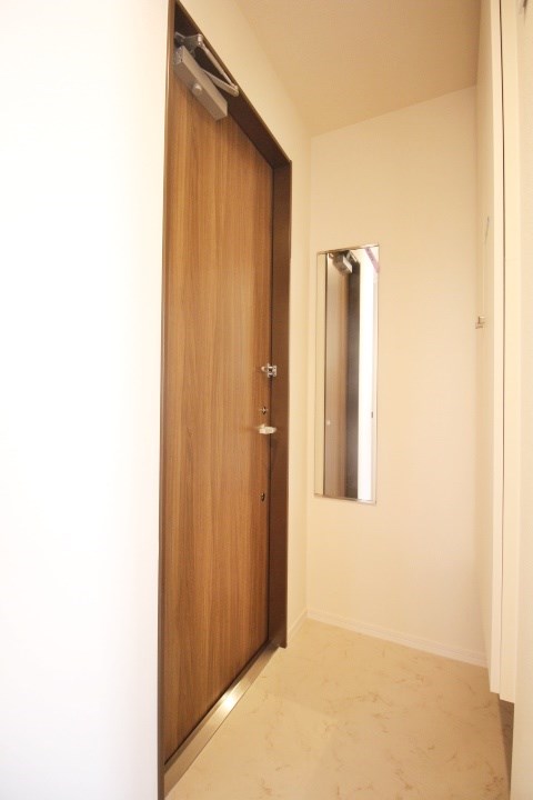 ブリランテ三宿 玄関