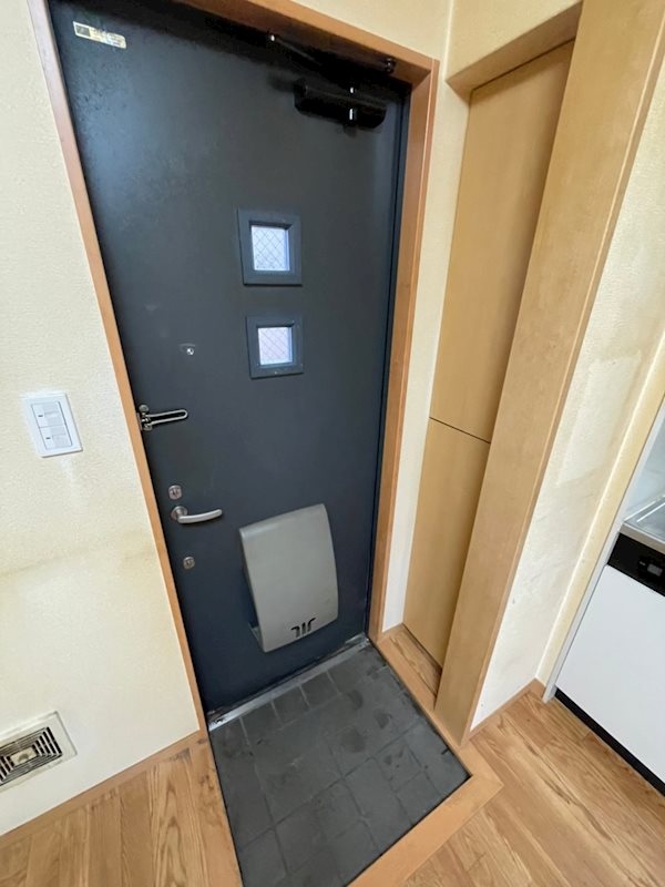 ジニアス久我山 玄関