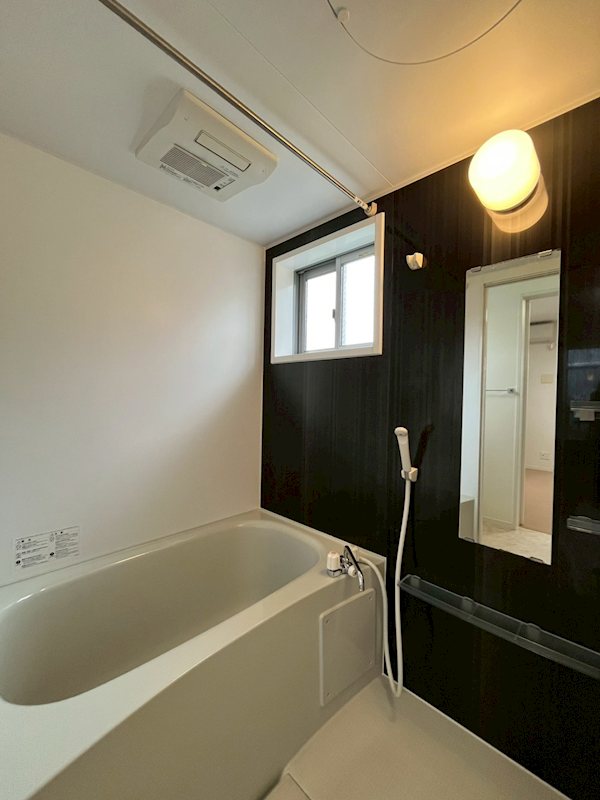 ホワイトパインⅡ 風呂画像