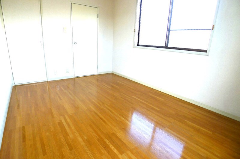 フラットアン リビング