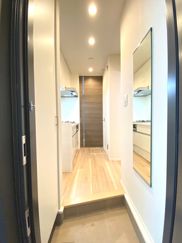 Raffine　1（ラフィーヌ） 玄関