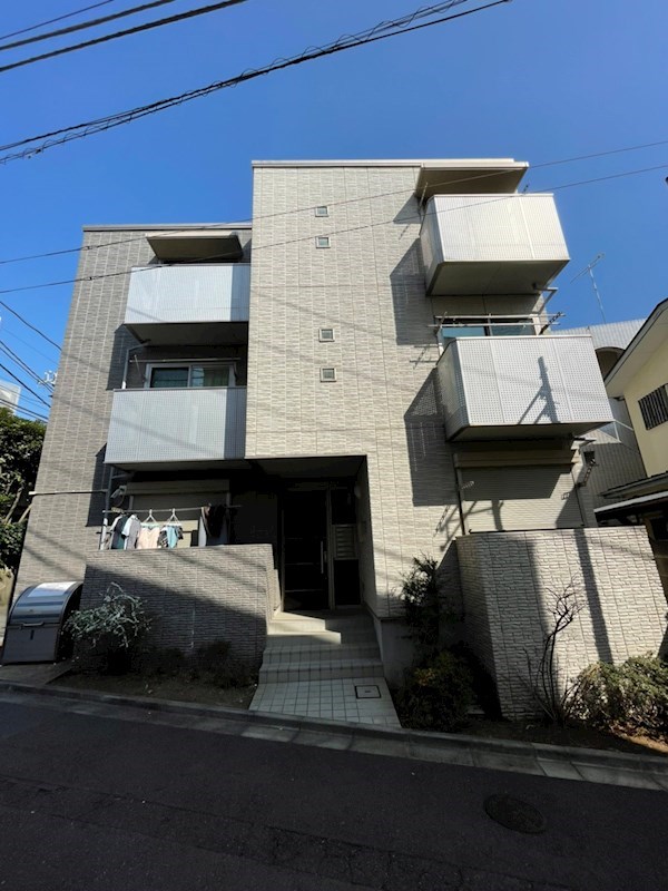 サントル・シモキタ 301号室 外観