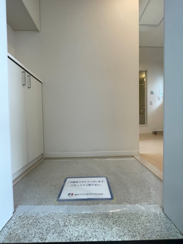 サントル・シモキタ 玄関