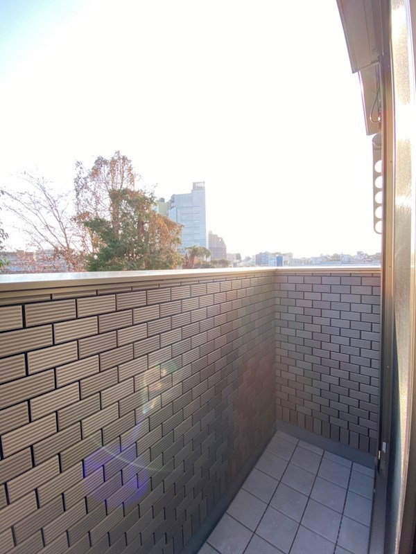 So Shimokitazawa（ソー下北沢） ベランダ