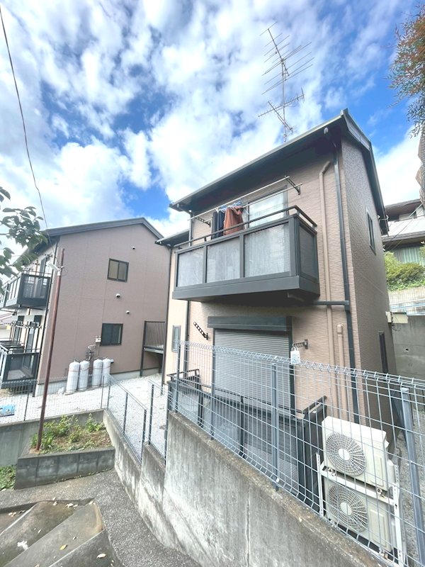 サンヒルズ 202号室 外観