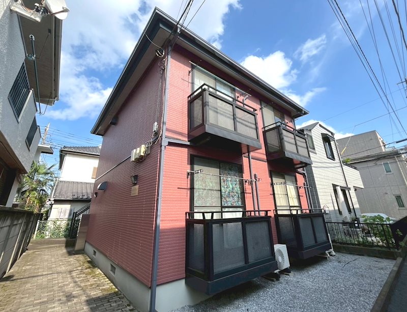パインアレイ 201号室 外観