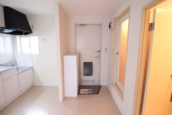 マイン高井戸 玄関