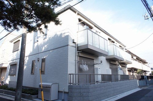 ゴルドエス 202号室 外観