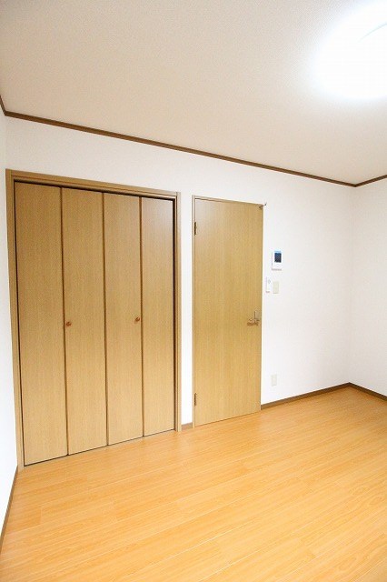 ソレイユ和泉 ベッドルーム