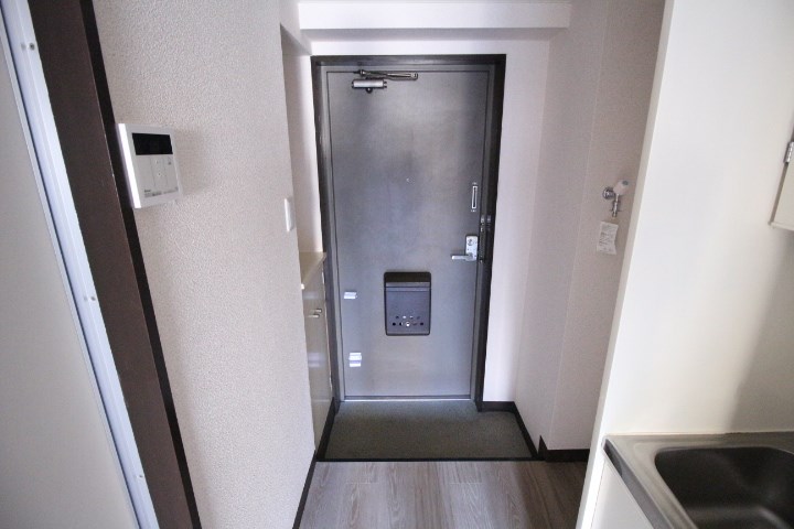 セビリア駒場 玄関