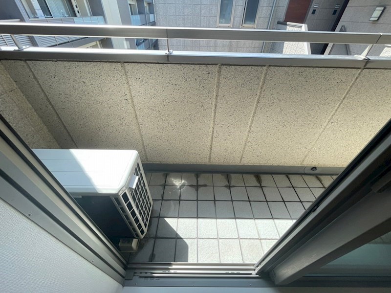 Nouvelle Maison（ヌーヴェルメゾン） ベランダ