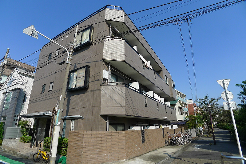 せせらぎパークサイド  206号室 外観