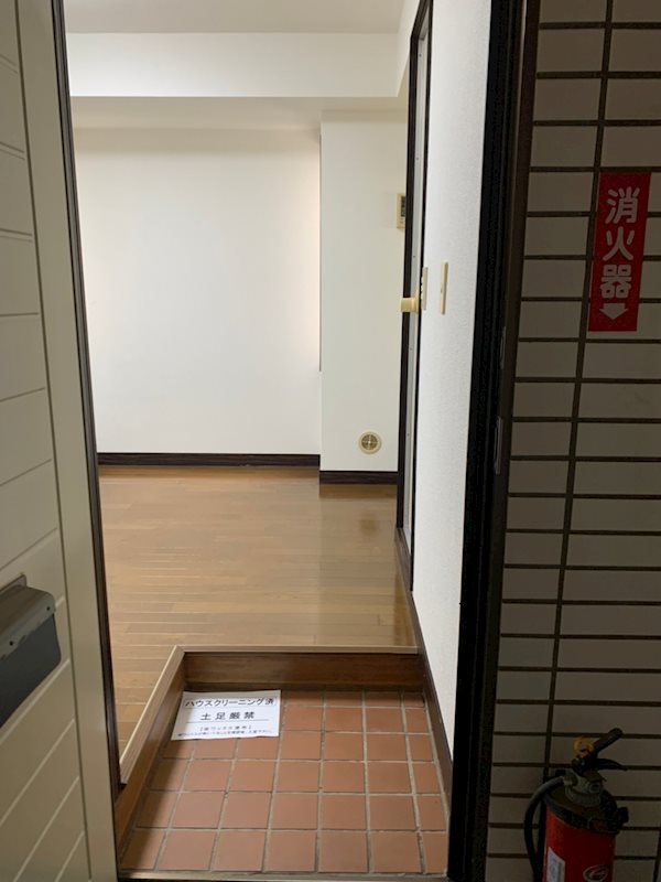 桜コーポ 玄関