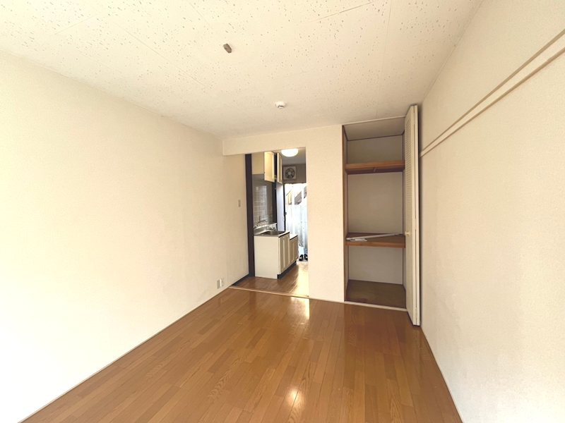 FLAT243（フラット243） ベッドルーム