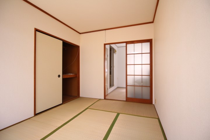 サンハイツ ベッドルーム