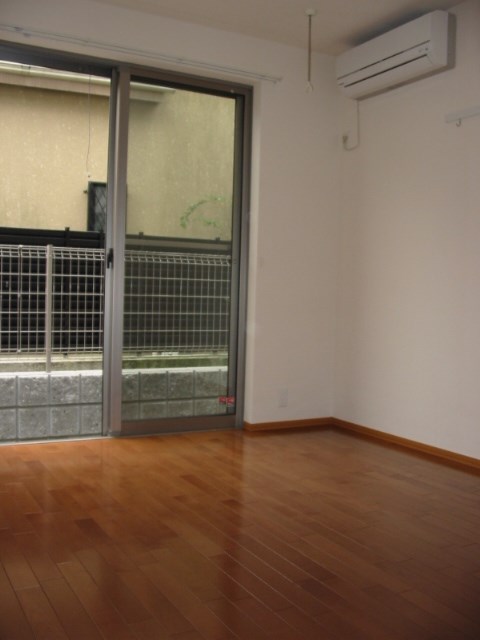 オアシスQ リビング