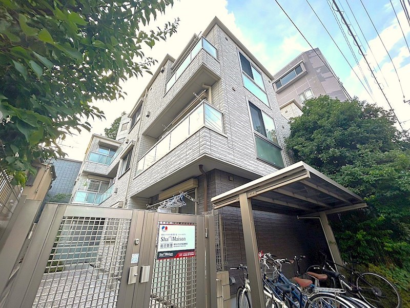 スリーエイトナイン 外観写真